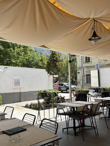 Comentarii opinii despre Zalogajnica "Rade"