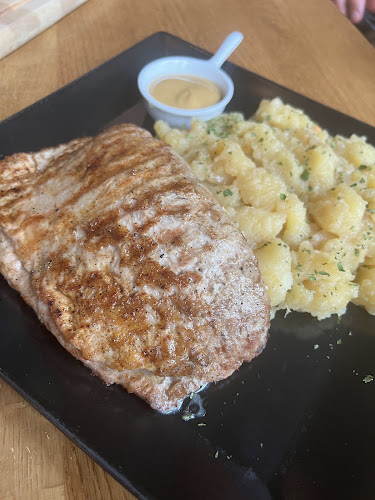 Savska cesta 160, 10000, Zagreb