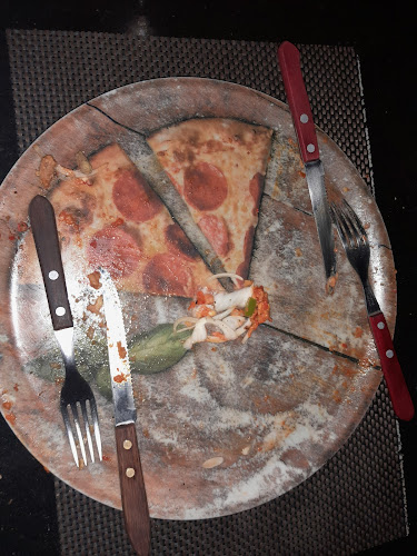 Opinii despre Pizzeria Napoli Lekenik în Lekenik - Gastronomija i ugostiteljstvo