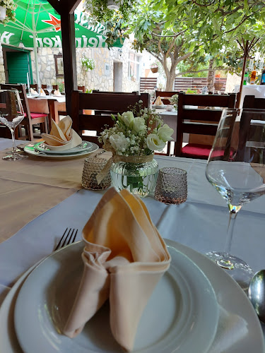 Konoba / Tavern Malo Misto - Gastronomija i ugostiteljstvo