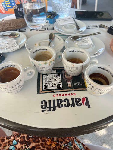 BEBA BEACH BAR - Obrovac