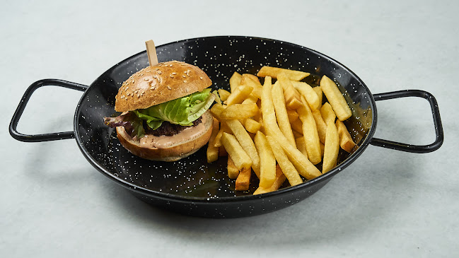 Fork Restoran & Bar - Gastronomija i ugostiteljstvo