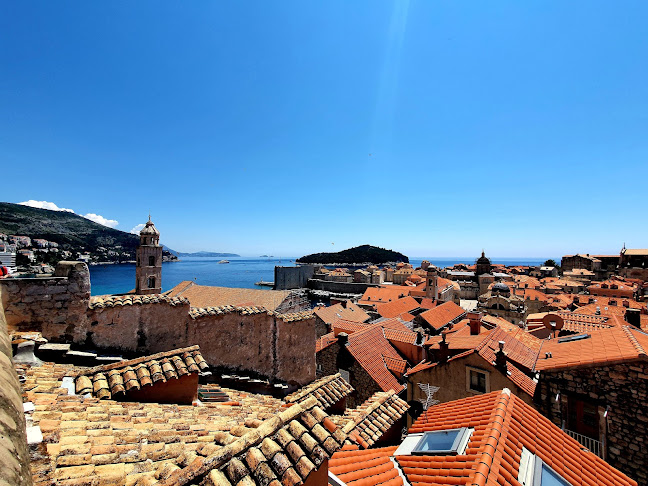 Cogito Coffee Shop / Dubrovnik Old Town