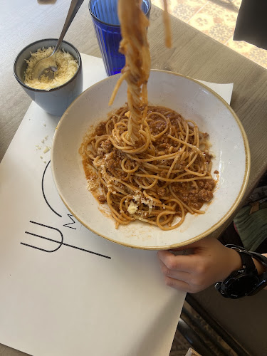 Restoran "Mamma Mia" Zadar - Gastronomija i ugostiteljstvo