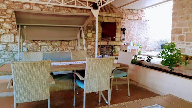 85. Ul. br.8, 20271, Blato