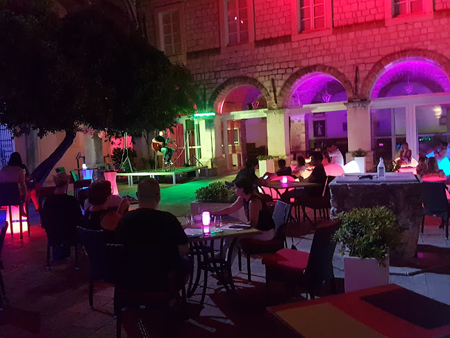 Poljana Paska Miličevića 4, 20000, Dubrovnik