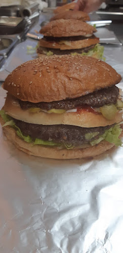 Comentarii opinii despre Fast Food Trampolin