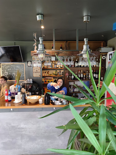 Caffe bar Vibra - Gastronomija i ugostiteljstvo