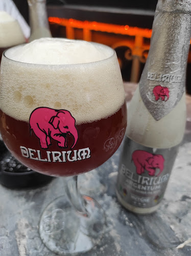 River Pub - Gastronomija i ugostiteljstvo