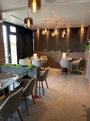 Patron Restoran & Bar