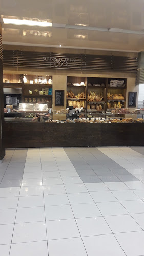 Bobis Bakery - Gastronomija i ugostiteljstvo