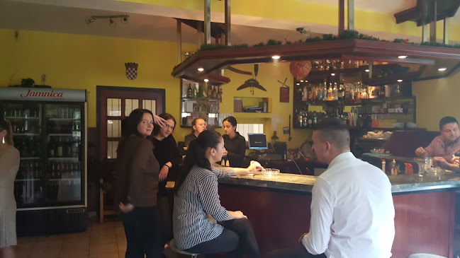 Restoran i smještaj Bumerang