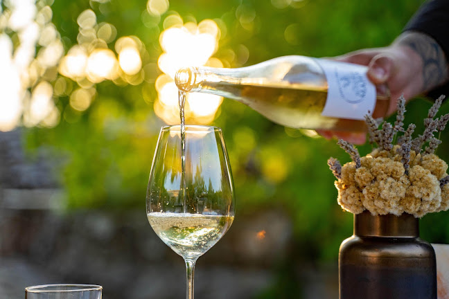 Vrsi bb, 20275, Žrnovo