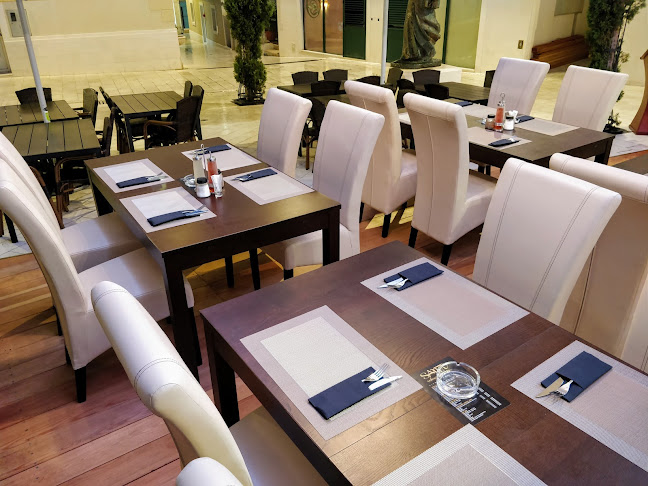 Santo - Gastronomija i ugostiteljstvo