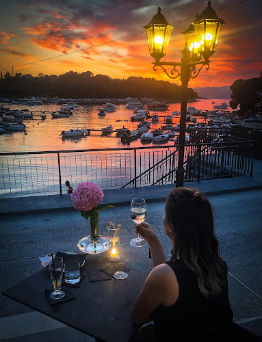 Opinii despre Ludo More în Cavtat - Gastronomija i ugostiteljstvo