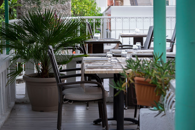 Dr. Mate Miličića 12, 21450, Hvar