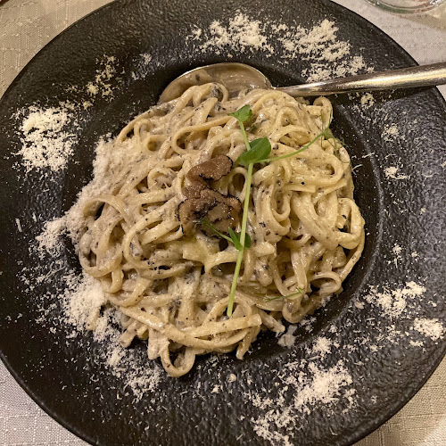 Poljana Grgura Ninskog 3, 21000, Split