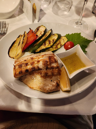 Dva ribara - Gastronomija i ugostiteljstvo