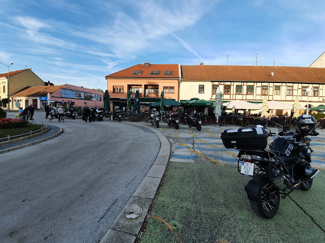 Zrinski trg 11, 48000, Koprivnica