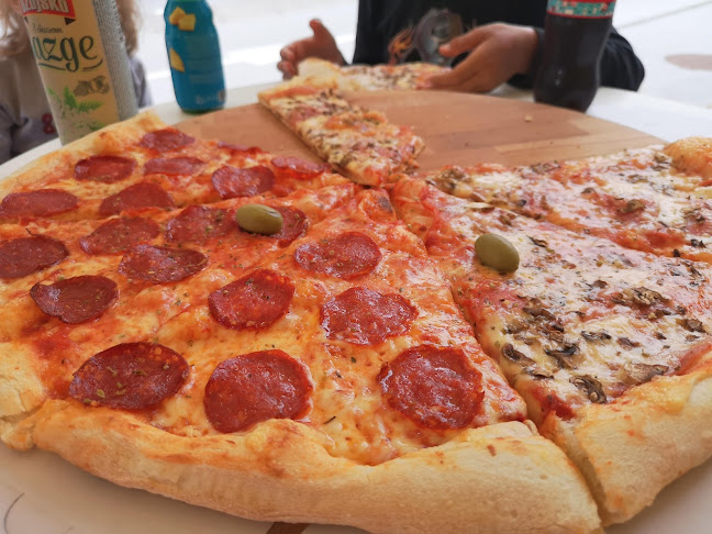 Pizza cut Tvitić - Gastronomija i ugostiteljstvo