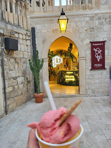 Peppino's Gelato Garden - Gastronomija i ugostiteljstvo