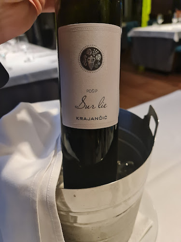 Opinii despre Kadena în Split - Gastronomija i ugostiteljstvo