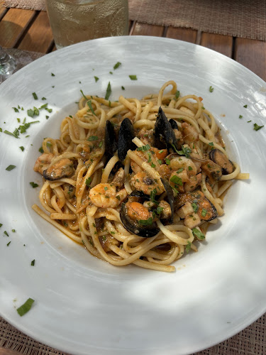 Opinii despre "Kuzina" grill & pizza în Zadar - Gastronomija i ugostiteljstvo