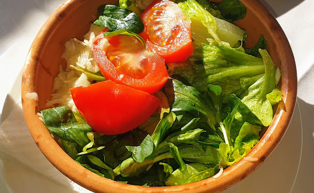 Opinii despre Restoran Izletište OPG Polovanec în Kašina - Gastronomija i ugostiteljstvo