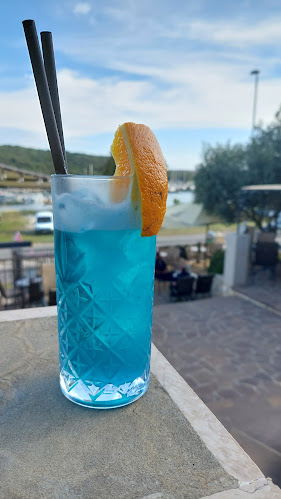 Caffe bar "Actors studio" - Gastronomija i ugostiteljstvo