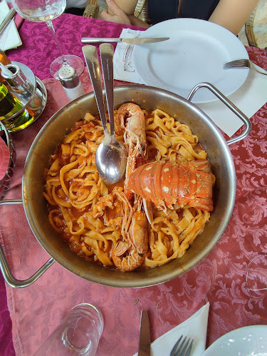 Restaurant Estravaganca (rooms and restaurant)