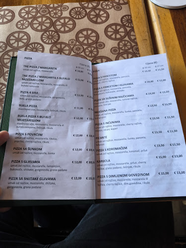 Opinii despre Pizzeria Karijola în Zagreb - Gastronomija i ugostiteljstvo