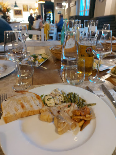 Mala Riba - Gastronomija i ugostiteljstvo