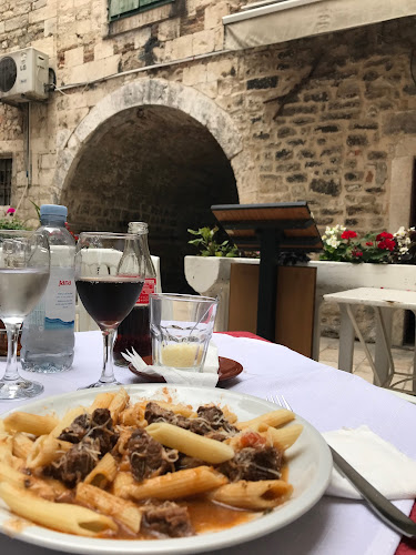 Dosud ulica 9, 21000, Split