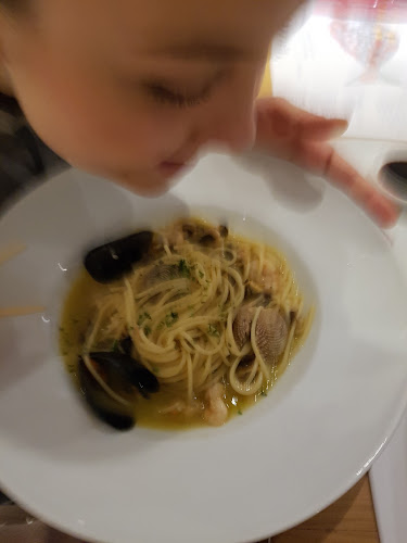 Bota-Šare Restaurant - Gastronomija i ugostiteljstvo