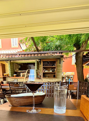 Restaurant Malo Misto - Gastronomija i ugostiteljstvo