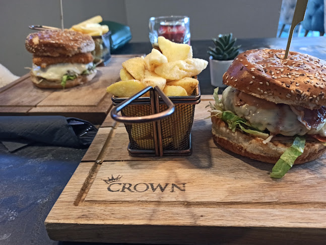 Restaurant "Crown"