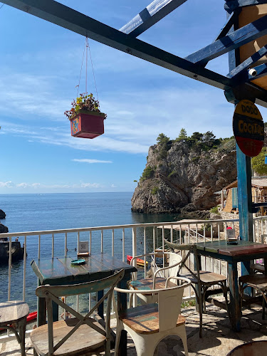 Beach Bar Dodo - Gastronomija i ugostiteljstvo