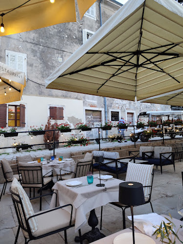 Martis Restaurant - Gastronomija i ugostiteljstvo