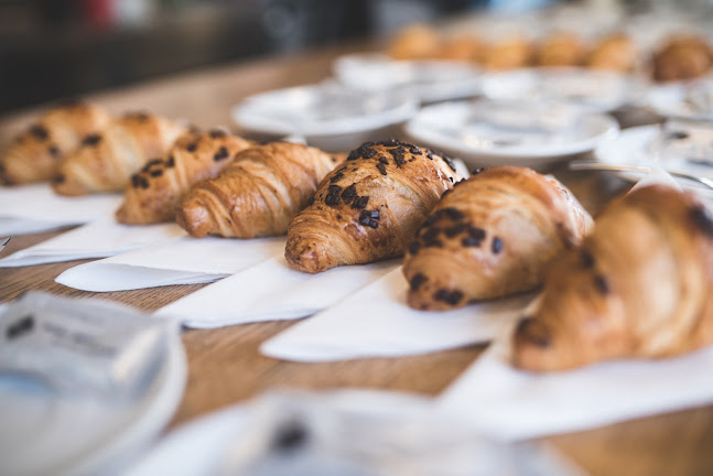 Destino Coffee & Wine Bar