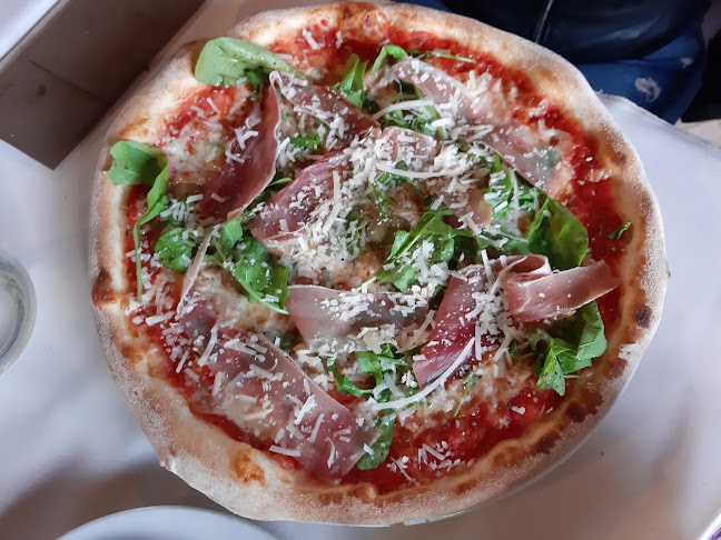 Comentarii opinii despre Bistro-pizzeria Luna