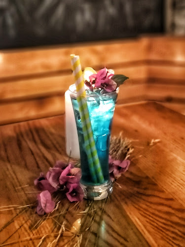 Comentarii opinii despre Caffe bar "Škverić"