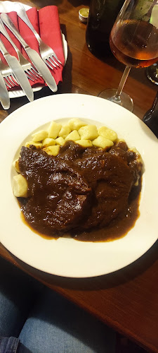 Konoba Stare Grede - Gastronomija i ugostiteljstvo