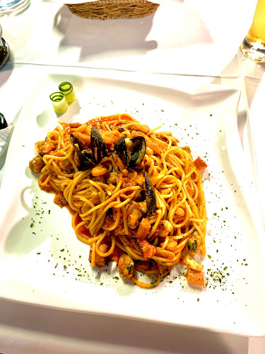 Opinii despre Restoran Al Mare în Vrsar - Gastronomija i ugostiteljstvo