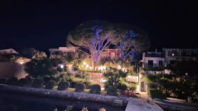 Elizabeta - Gastronomija i ugostiteljstvo