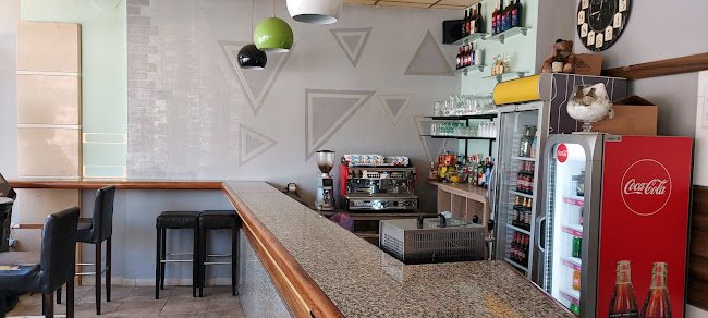 Cafe bar Dora, Knin - Gastronomija i ugostiteljstvo