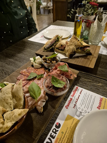 Mlinovi ul. 85A, 10000, Zagreb