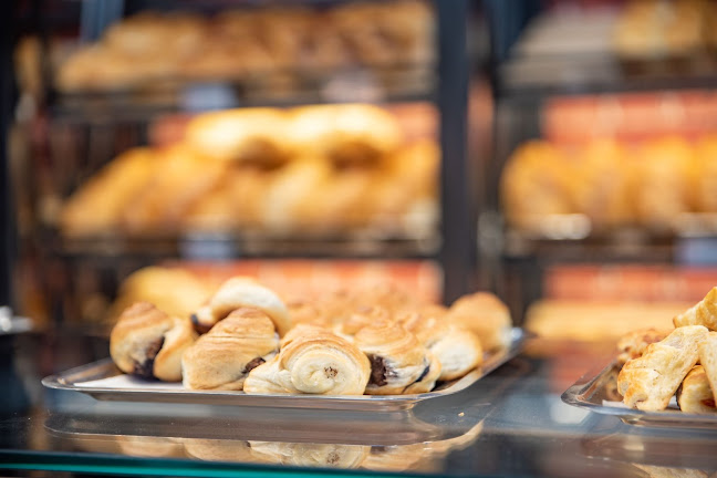 Pekara Panificio Bakery "Senia" - Gastronomija i ugostiteljstvo