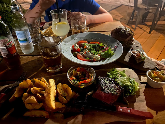 Opinii despre Garden Restaurant BBQ în Novalja - Gastronomija i ugostiteljstvo