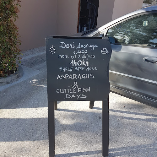 Konoba Nando - Gastronomija i ugostiteljstvo