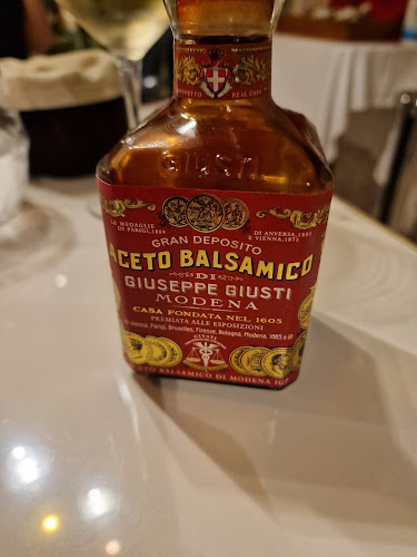 Comentarii opinii despre Forty Four Restaurant